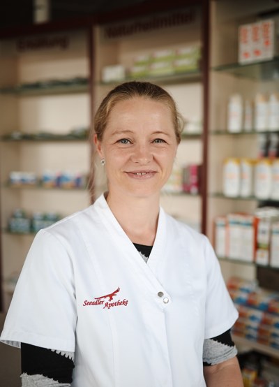 Pharmazeutisch-technische Assistentin Frau Becker
